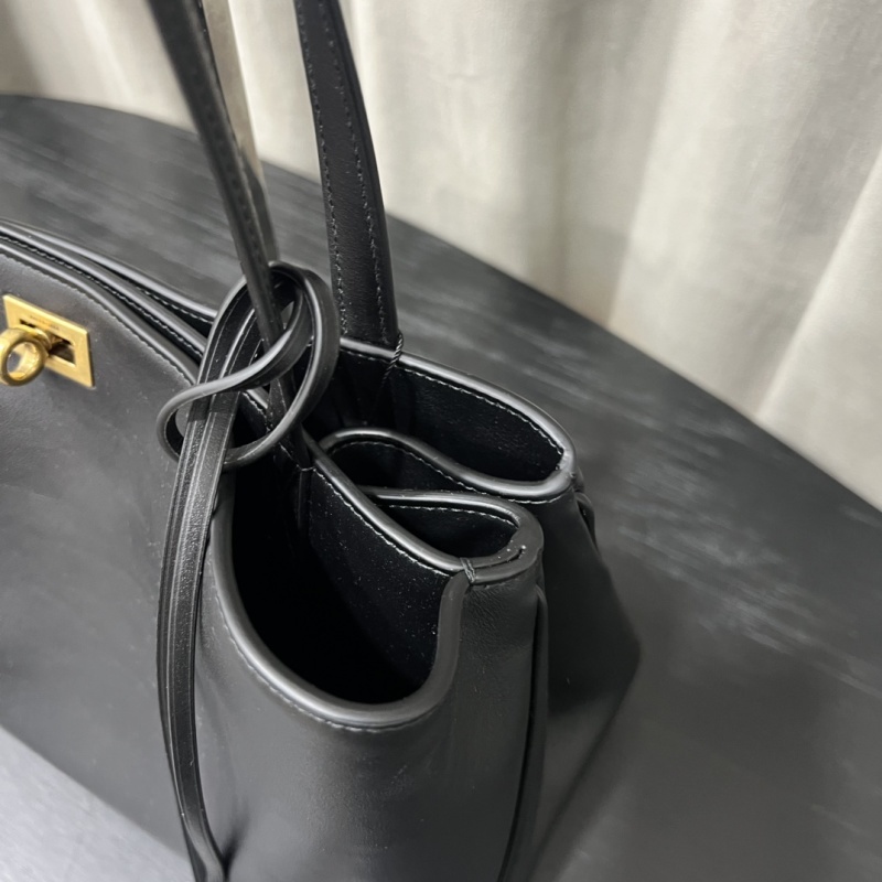 Balenciaga 0141