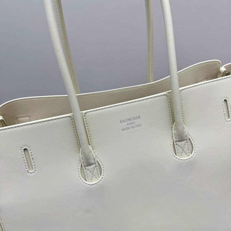 Balenciaga 0185