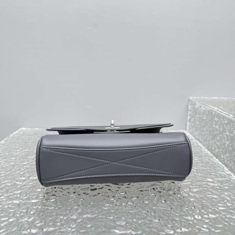 Balenciaga 0082