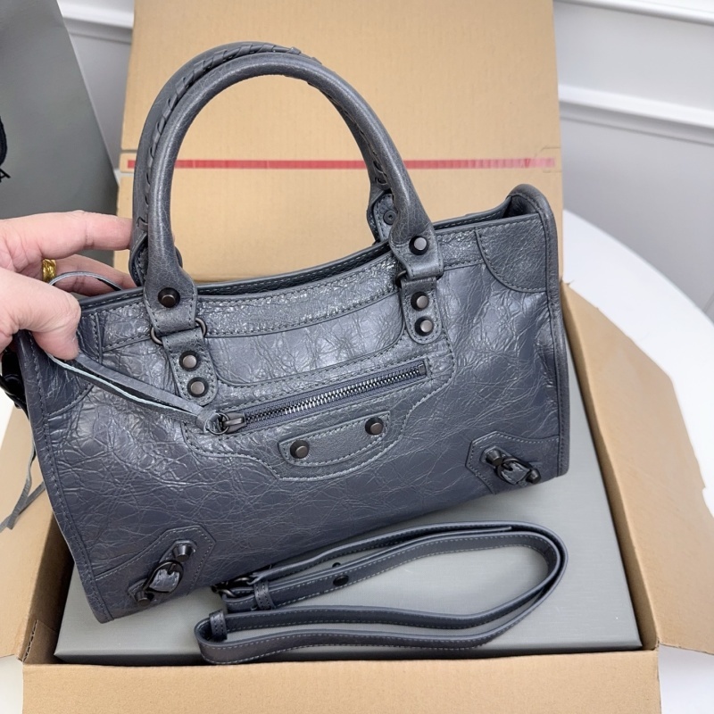 Balenciaga 0232