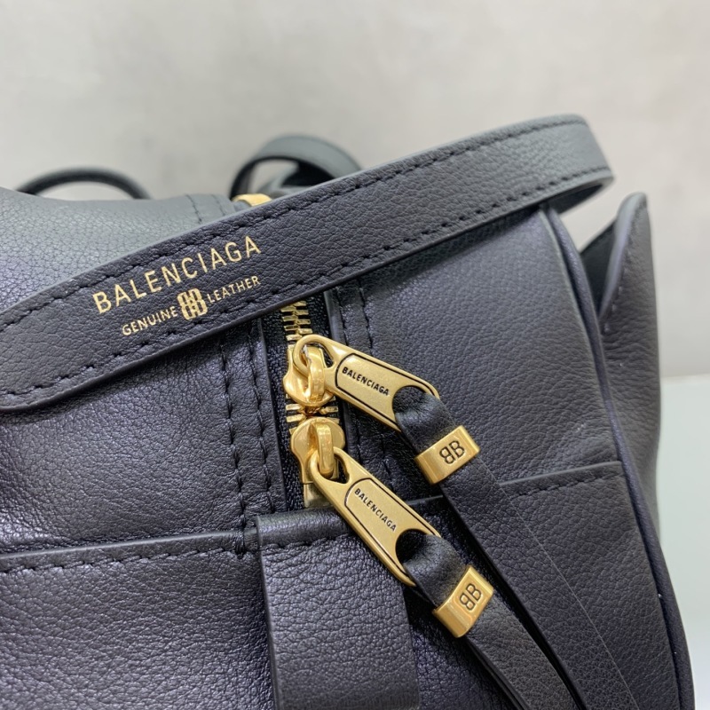 Balenciaga 0000