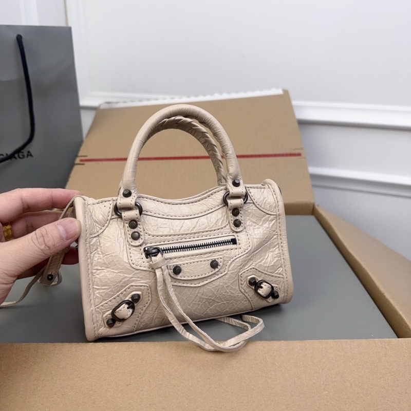 Balenciaga 0212
