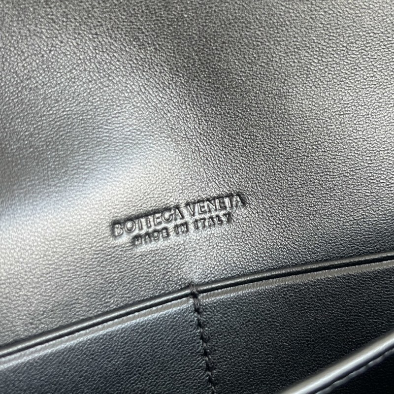 BV 0003