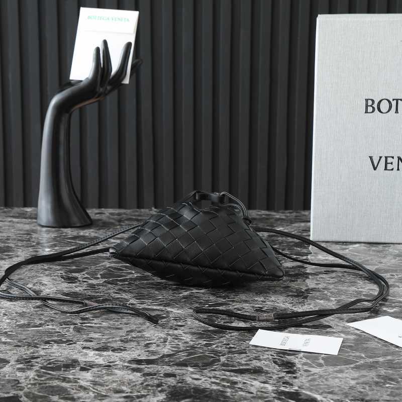 BV 0025