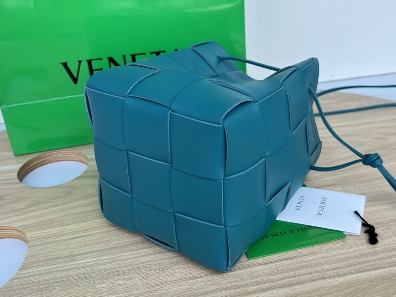 BV 0404