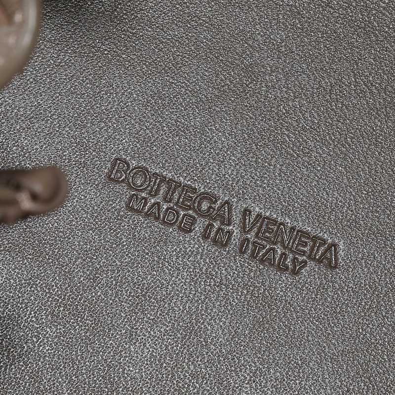 BV 0032