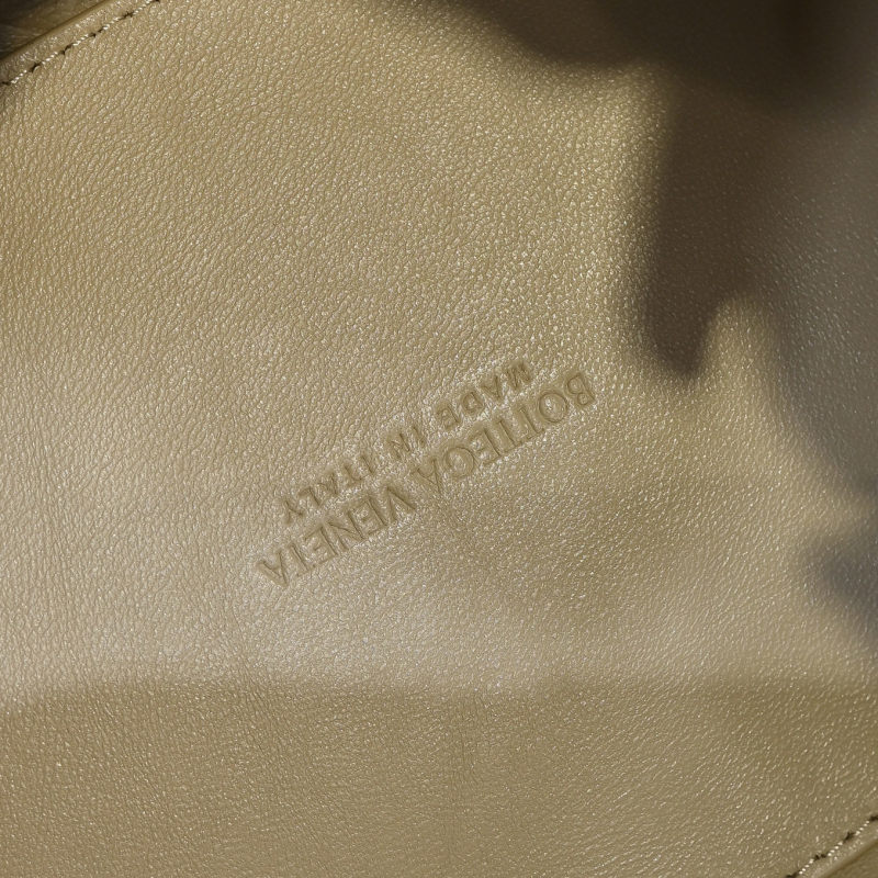 BV 0414