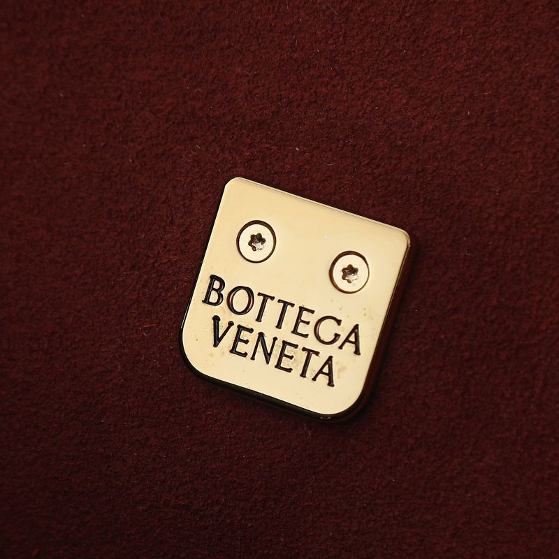 BV 0048