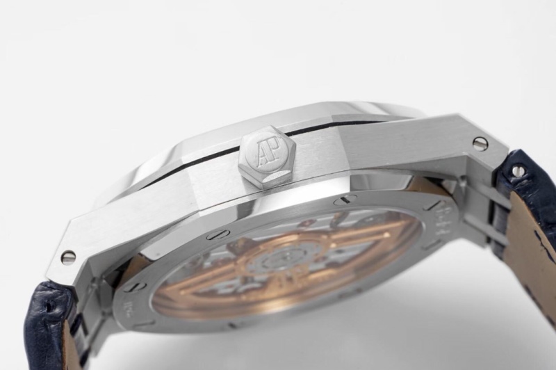 Watch0628
