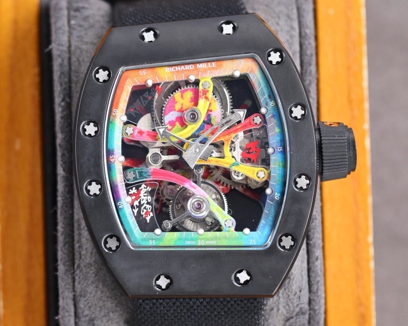 Watch0160