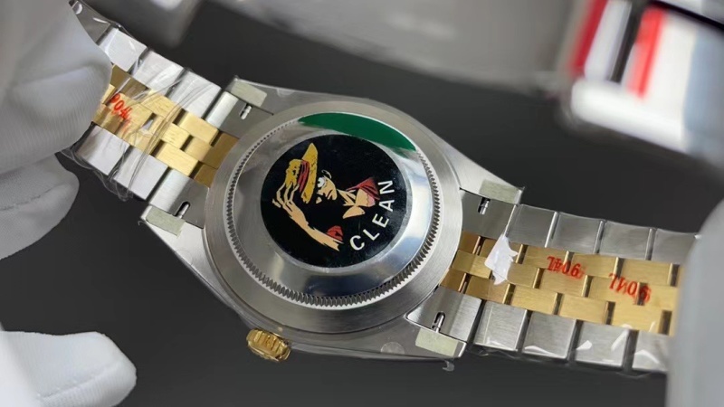 Watch0428