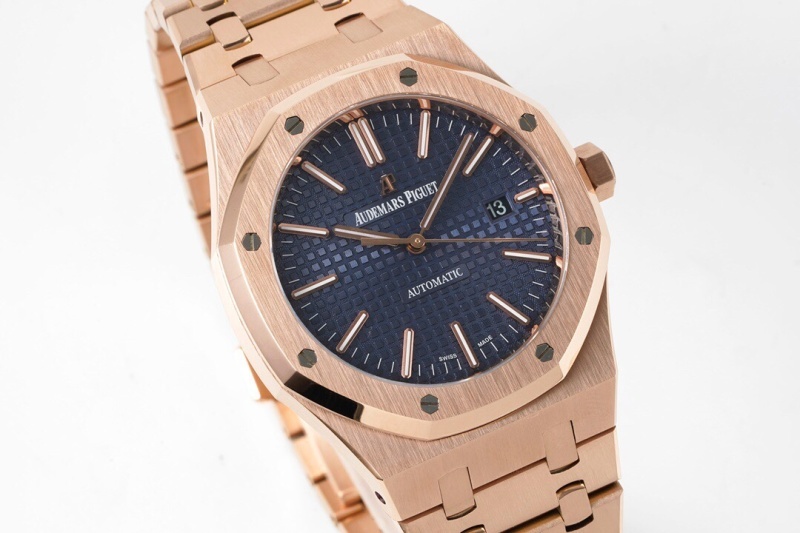 Watch0068