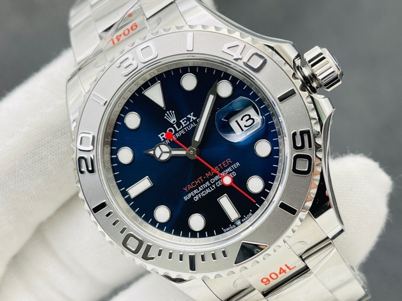 Watch0458