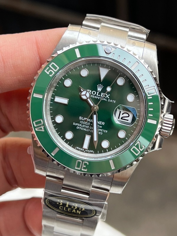 Watch0654