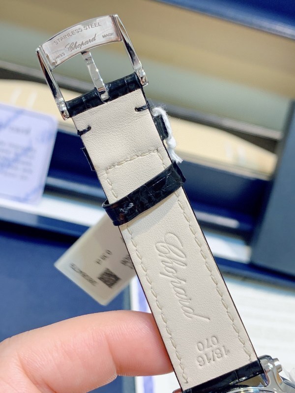 Watch0565