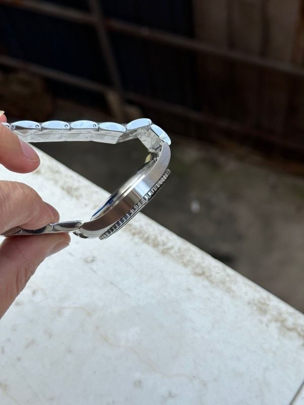Watch0187