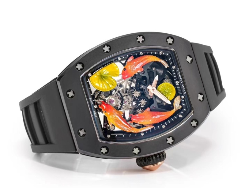 Watch0696