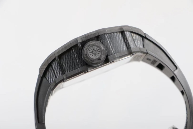 Watch0043