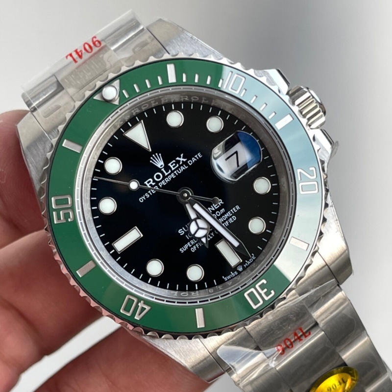 Watch0692