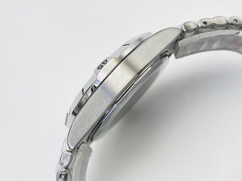 Watch0325