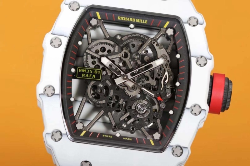Watch0284