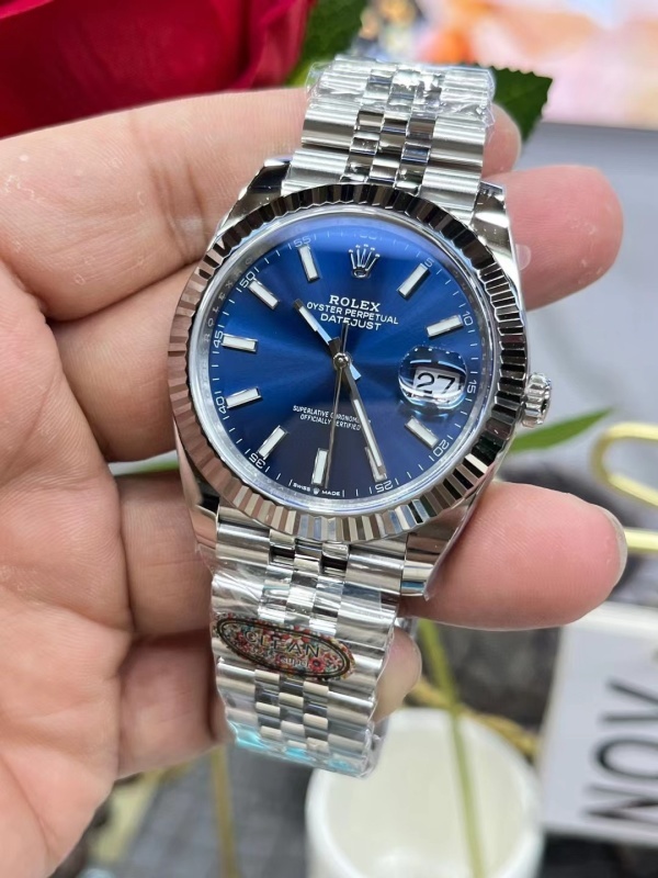 Watch0799
