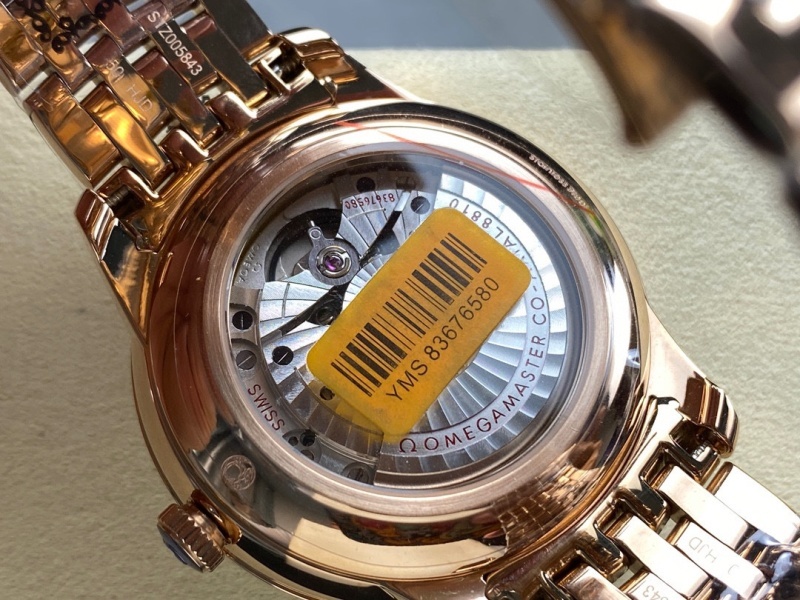 Watch0598