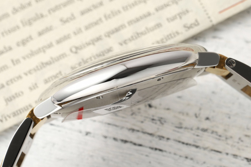Watch0441