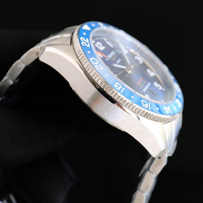Watch0819