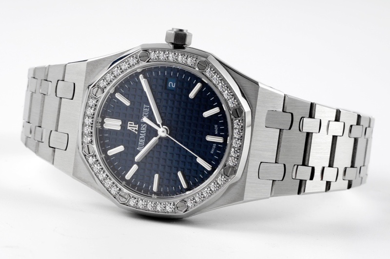 Watch0310