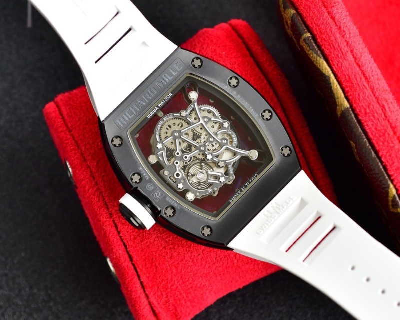 Watch0257