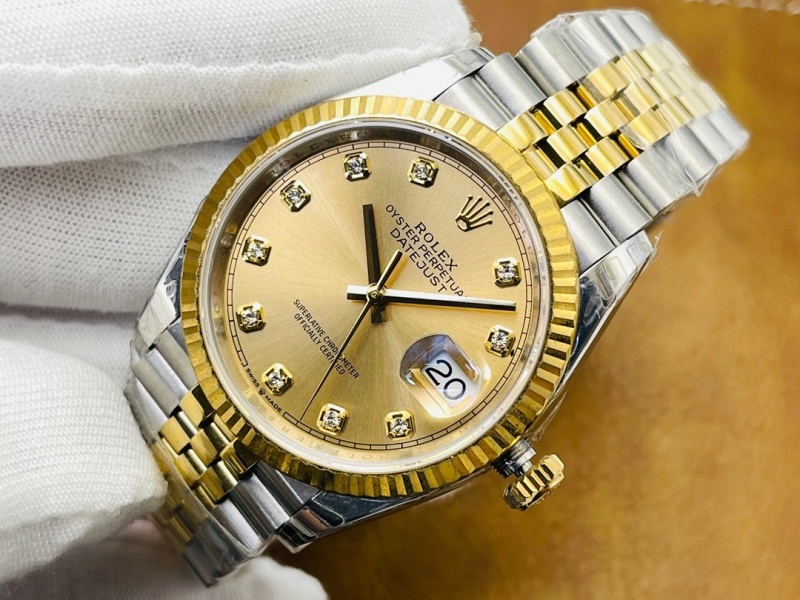 Watch0658
