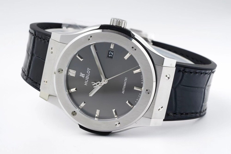 Watch0228