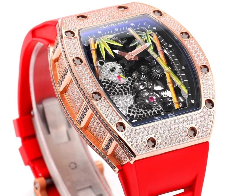Watch0785