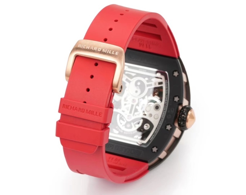 Watch0697