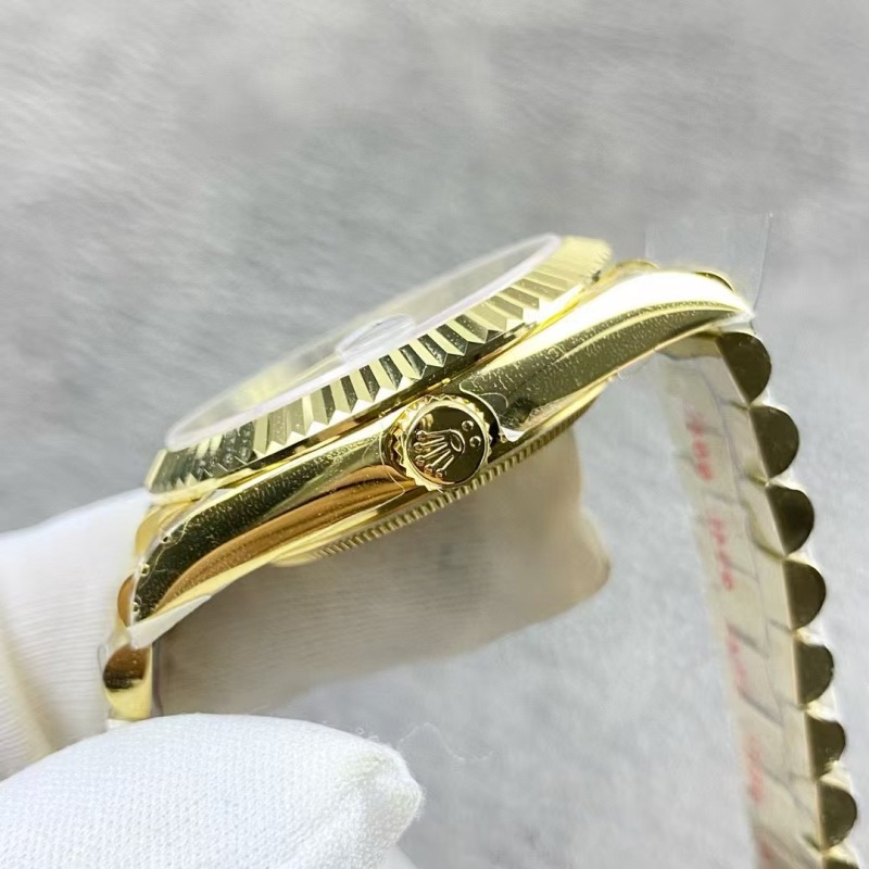 Top-grade watches 0123