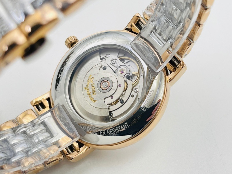 Watch0402
