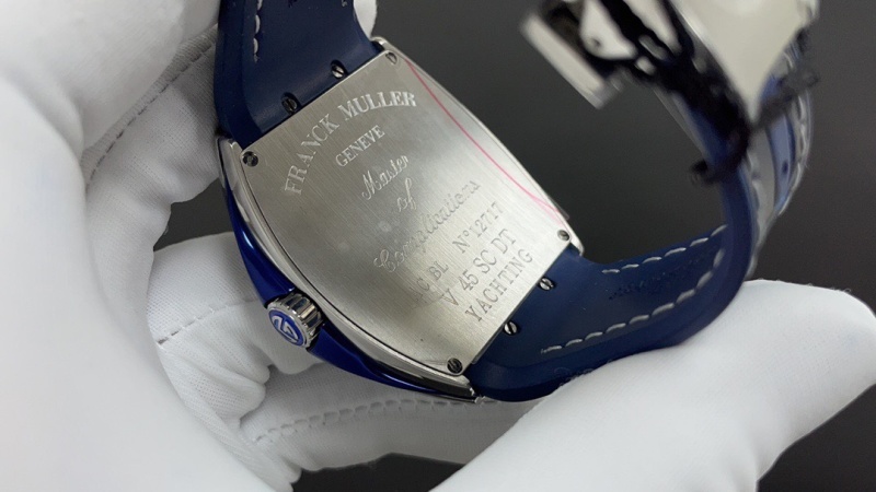 Watch0304