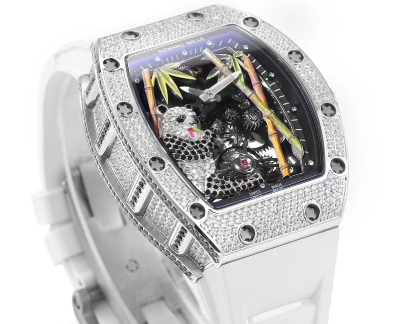 Watch0779