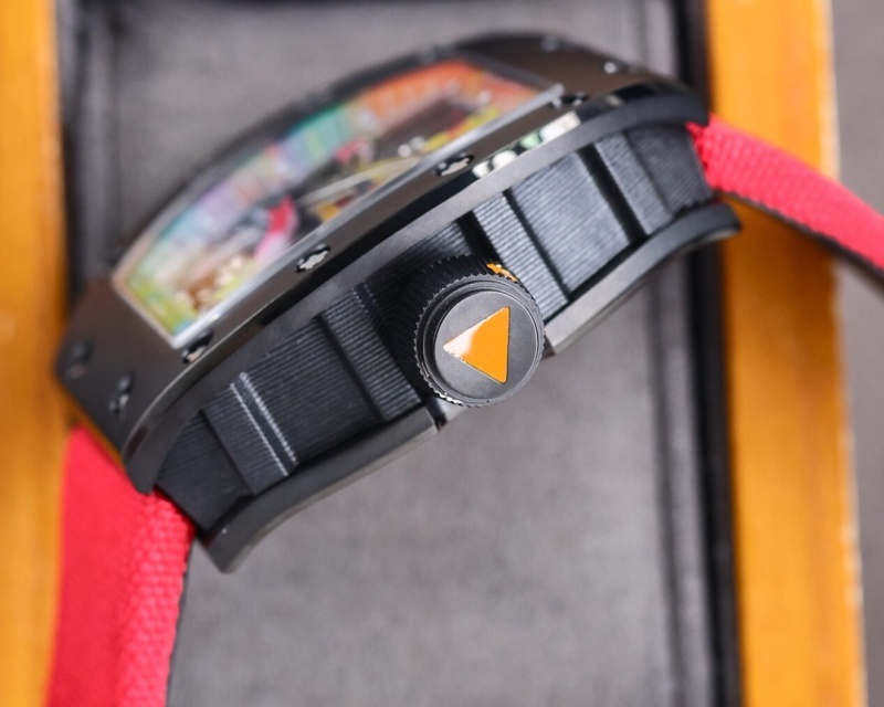 Watch0161