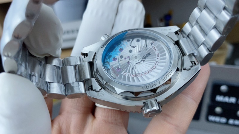 Watch0206