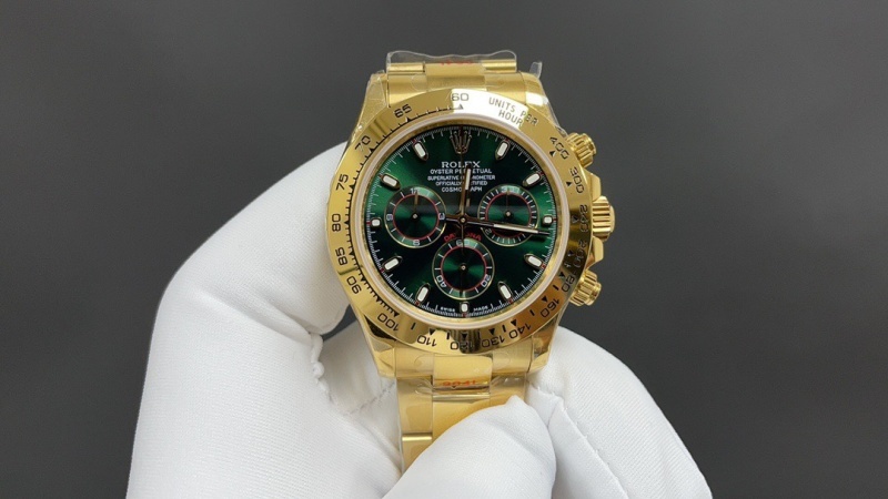 Watch0300