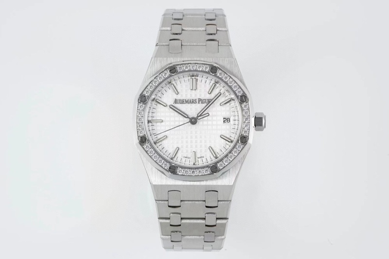 Watch0388