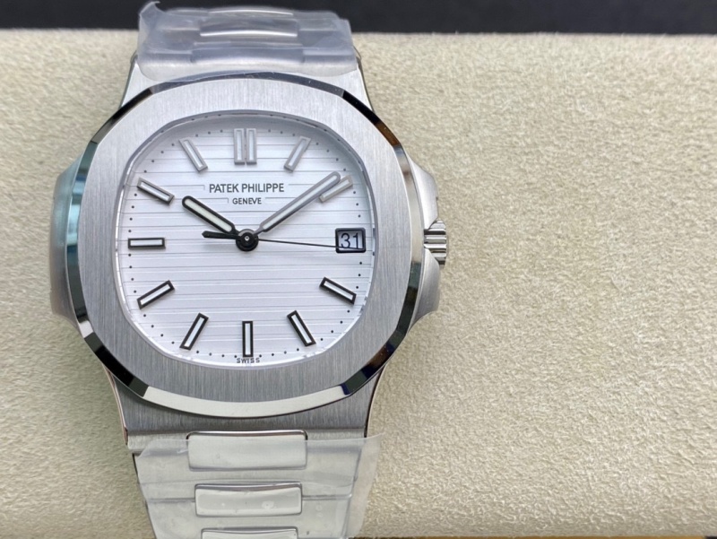 Watch0170
