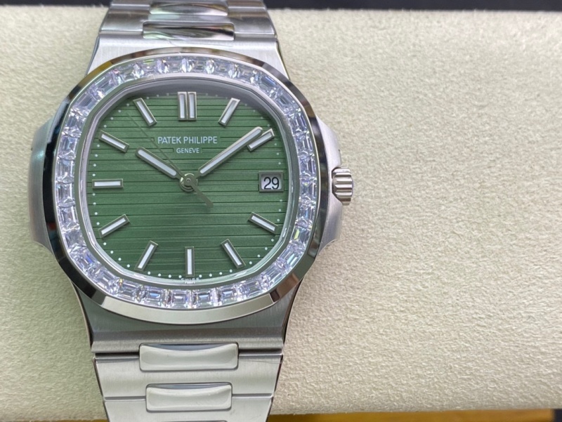 Watch0172
