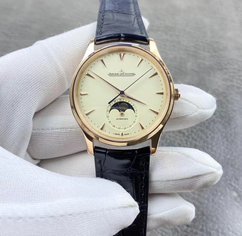 Watch0795