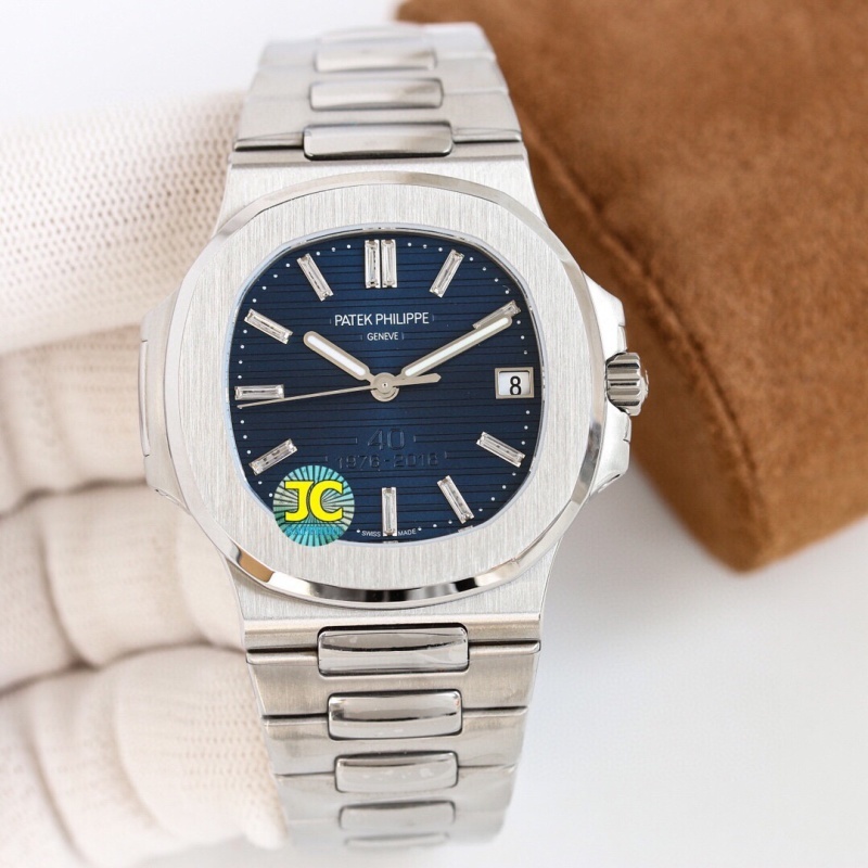 Watch0030