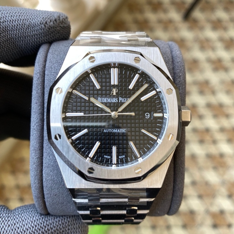 Watch0013