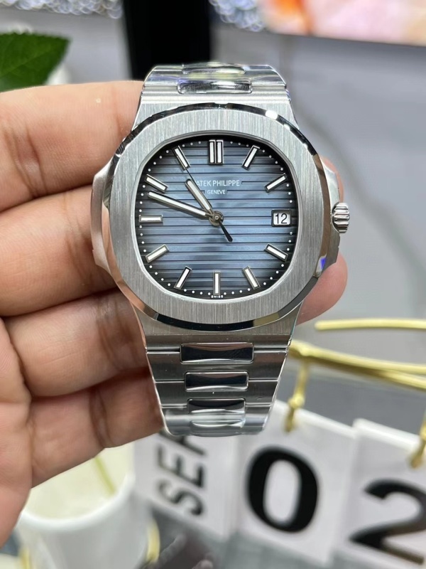 Watch0804
