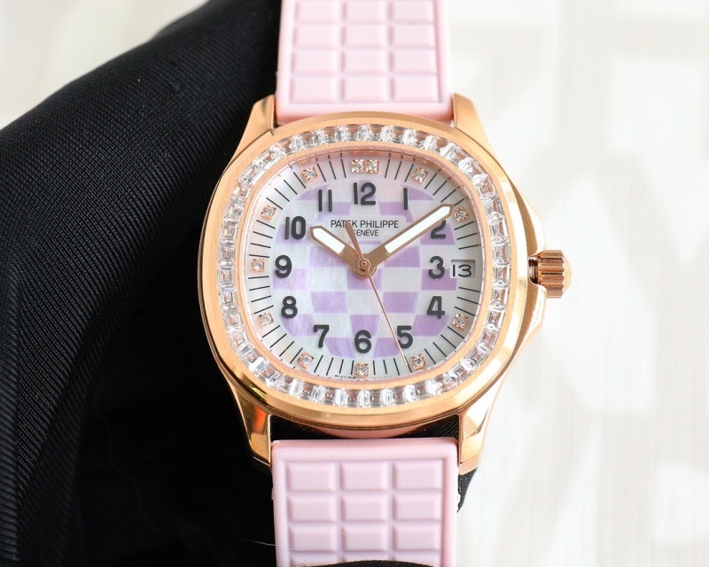 Watch0639